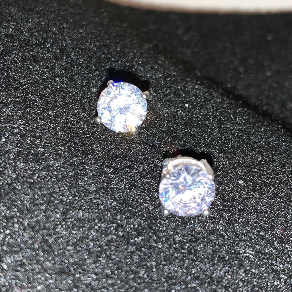 Earrings/ Gift Boxed